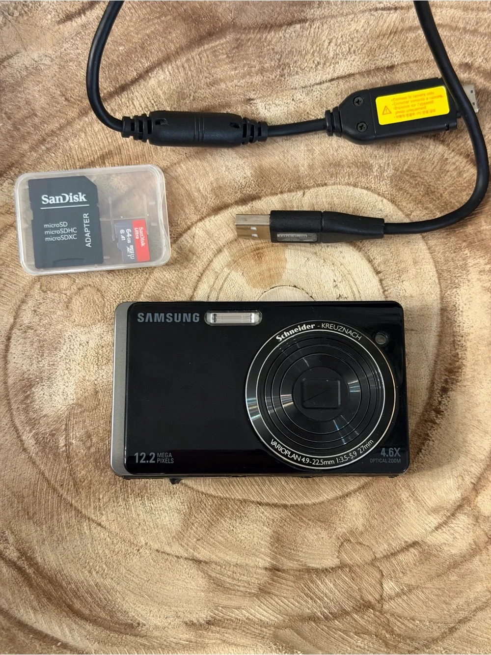 Samsung ST500 Dual Screen Y2K Digital Camera + SD Card & Cable